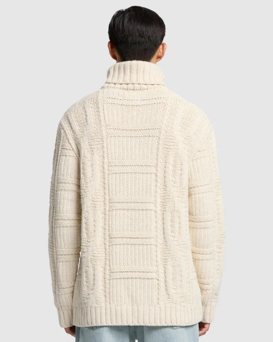 Cableknit Turtleneck in Alabaster