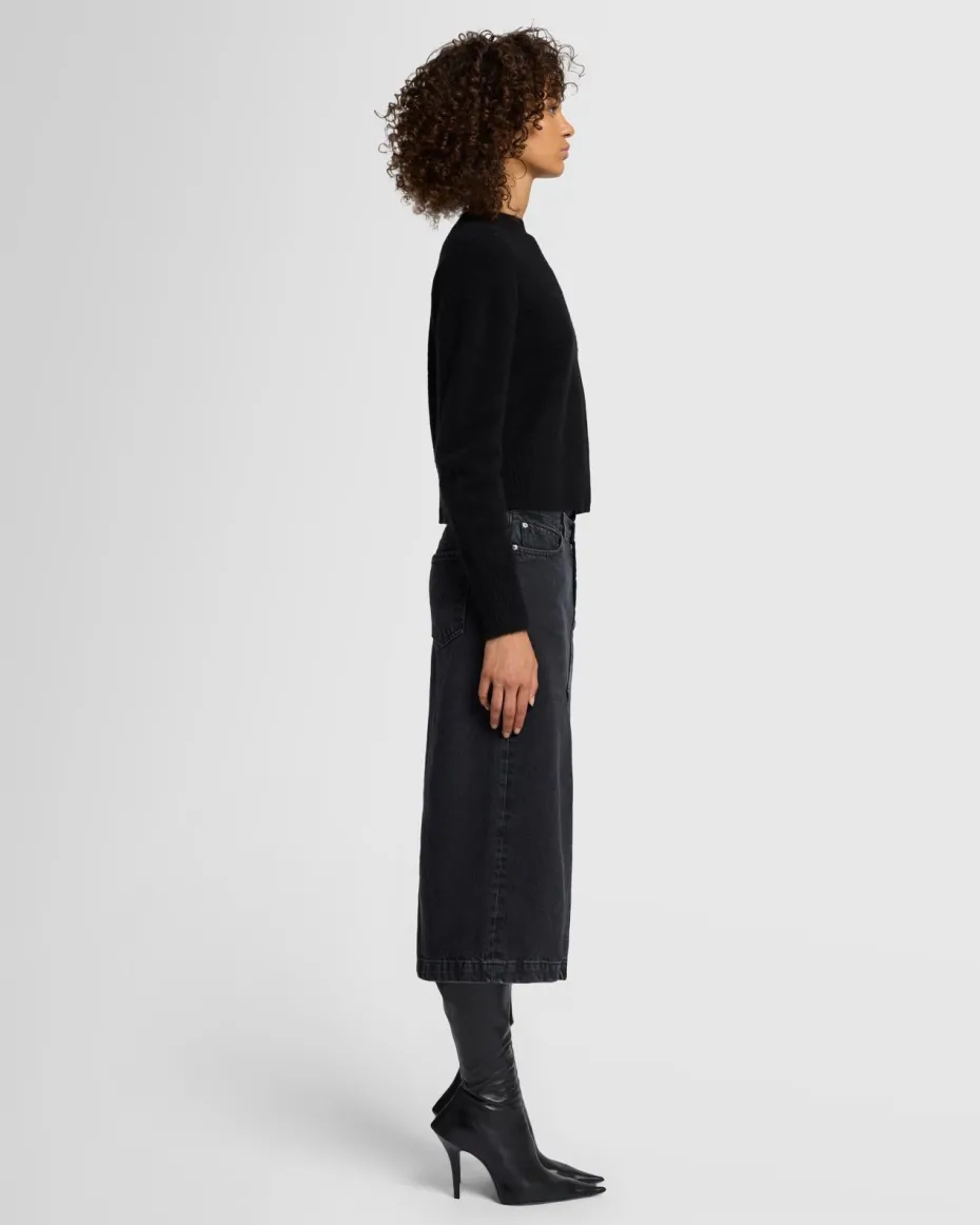 Cashmere Blend Crewneck Sweater in Black