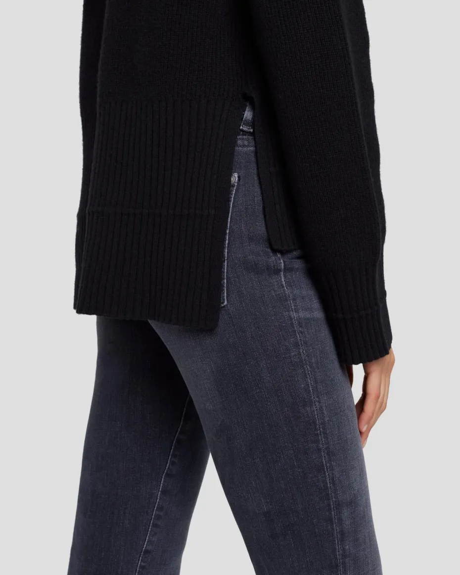 Cashmere Crewneck Sweater in Black
