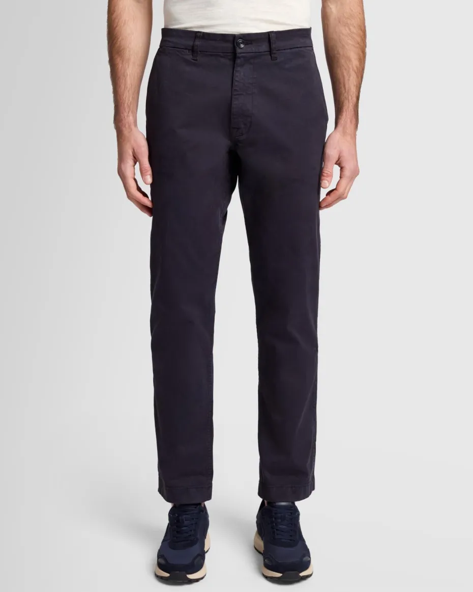 Comfort Twill Chino in Nori Green
