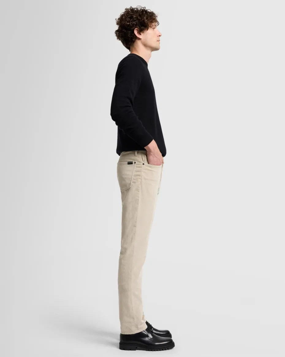 Corduroy Slimmy Tapered in Nutshell