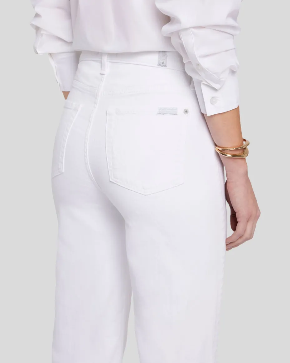 Cropped Alexa in White