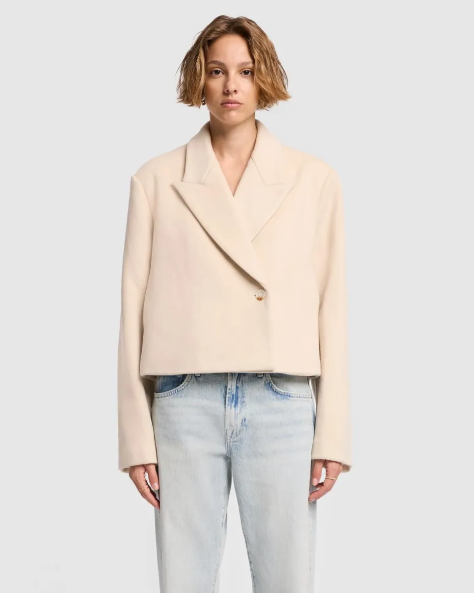 Cropped Wool Jacket in Milk