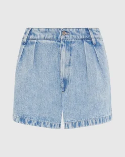 Denim Lustre Pleated Short in Abyss