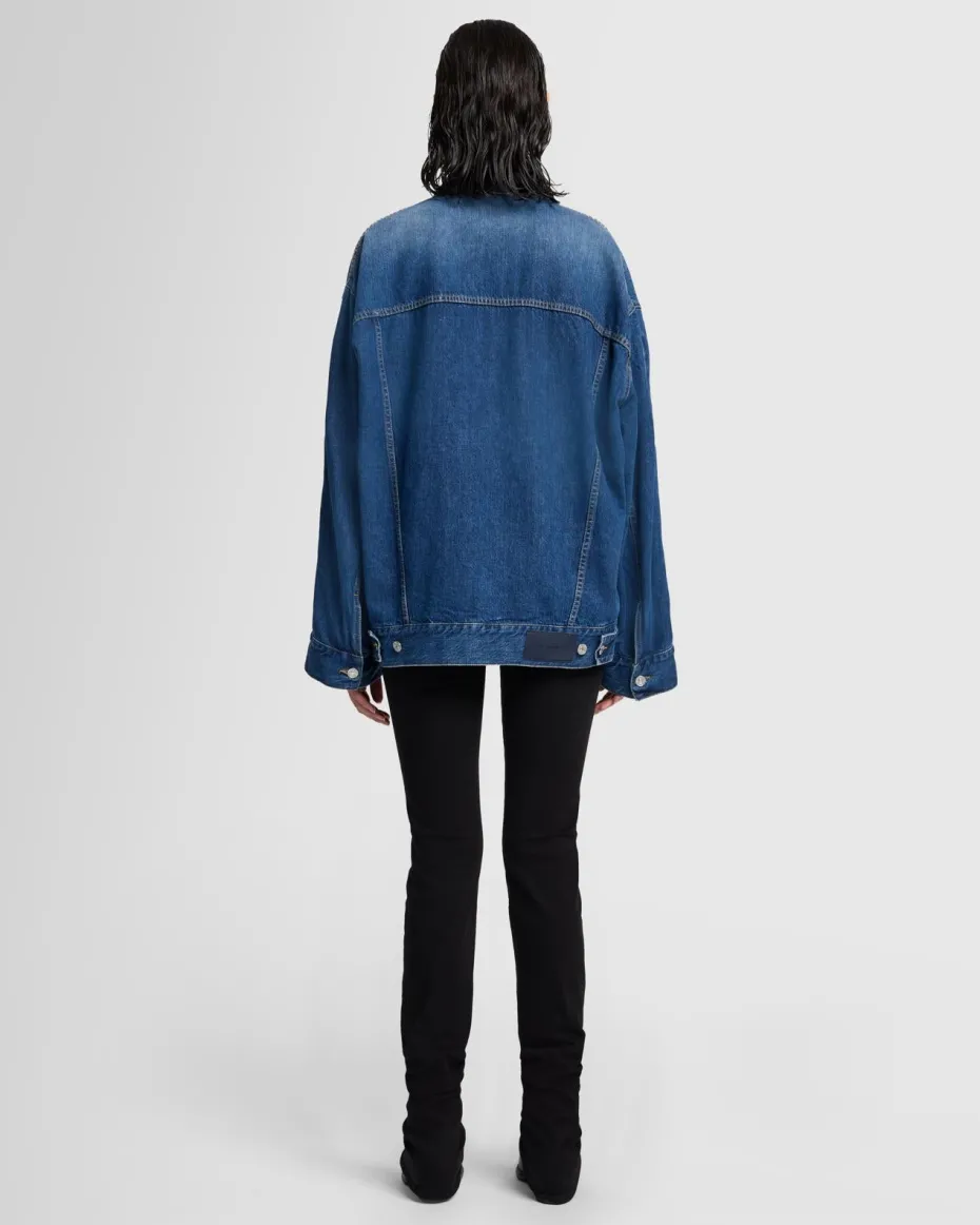 MANKIND Oli Oversized Trucker in Topic