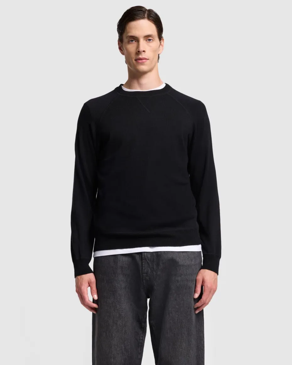 Merino Crewneck in Black