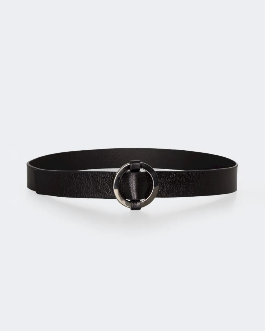 Ring Buckle Leather Belt in Black