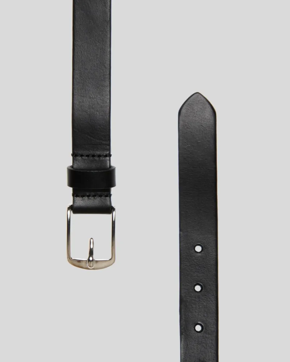 Skinny Leather Belt in Black
