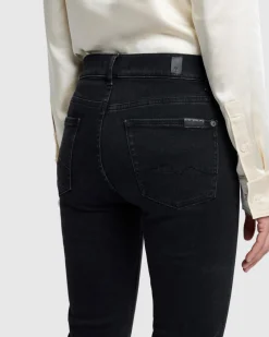 Slim Illusion Bootcut in Saturday Night