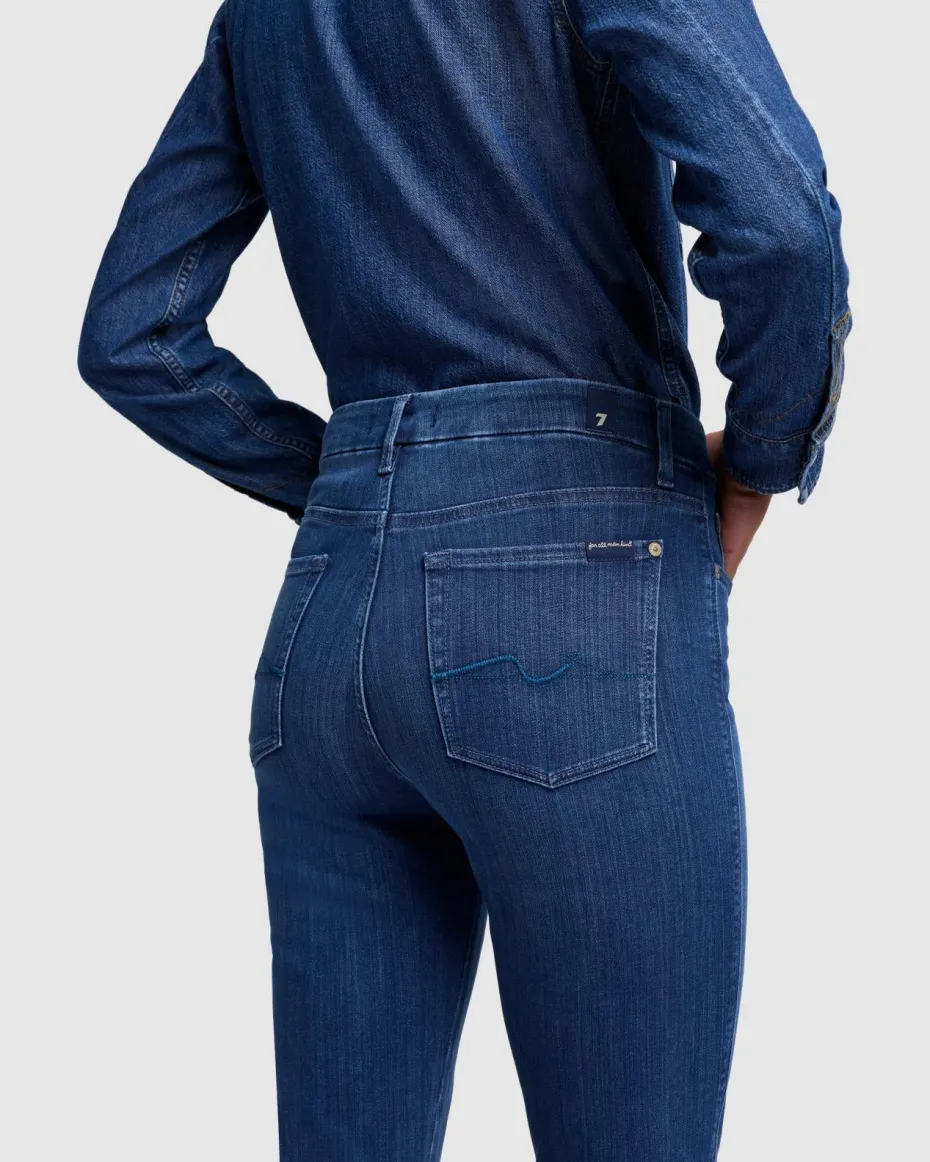 Slim Illusion High Rise Kimmie Straight in Neptune