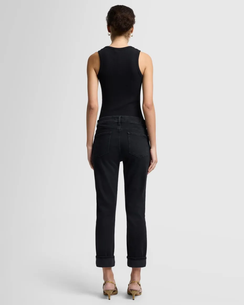 Slim Illusion Relaxed Skinny in Saturday Night