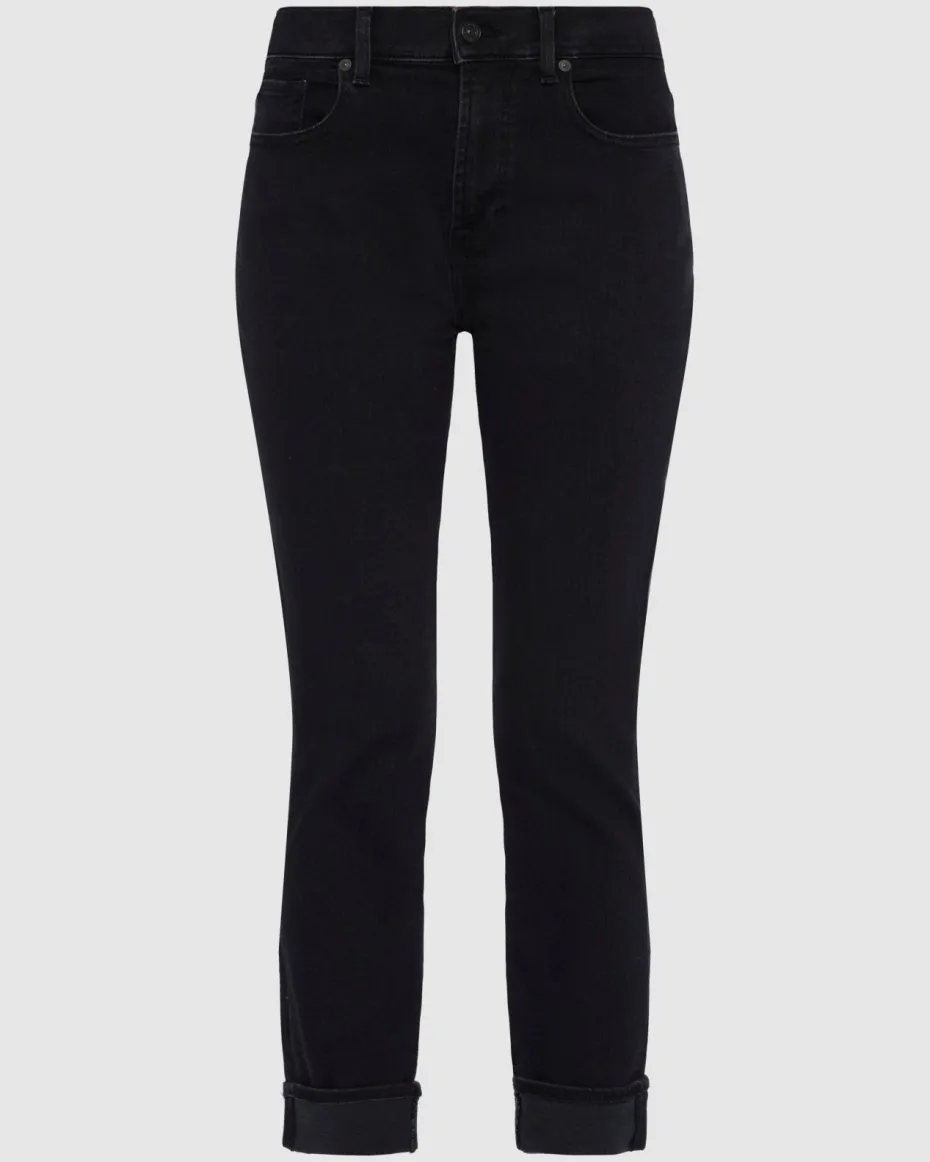 Slim Illusion Relaxed Skinny in Saturday Night