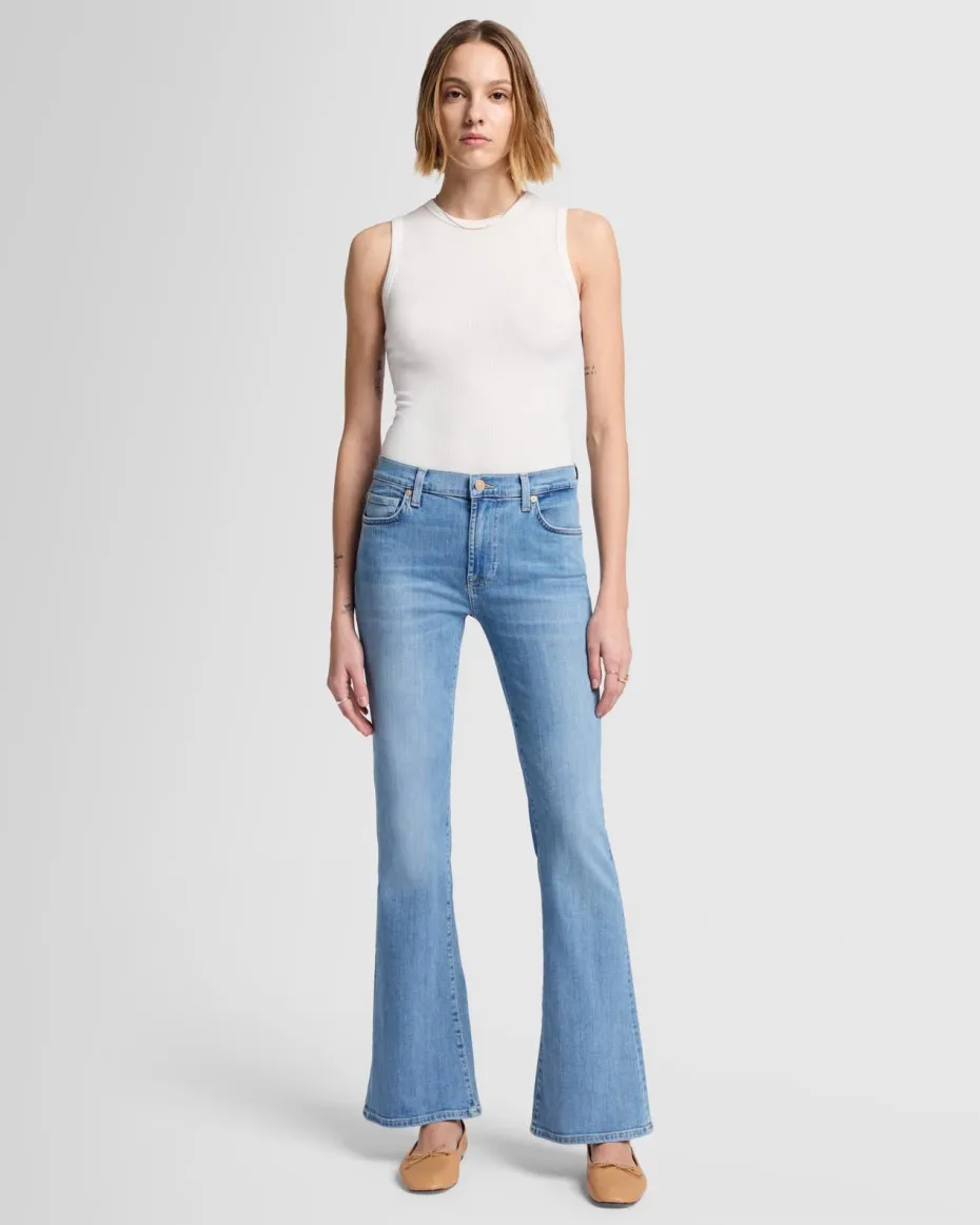 Tailorless Slim Illusion Bootcut in Intro